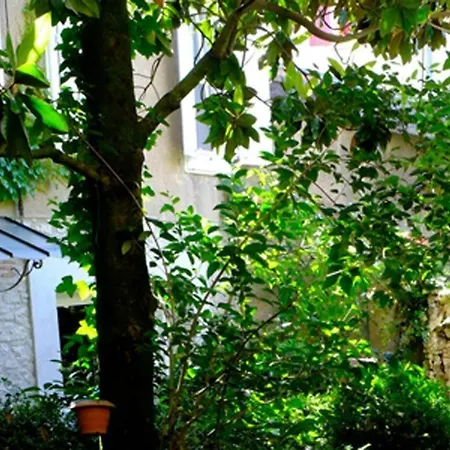 Bed & Breakfast Preau Saint-jacques 2*