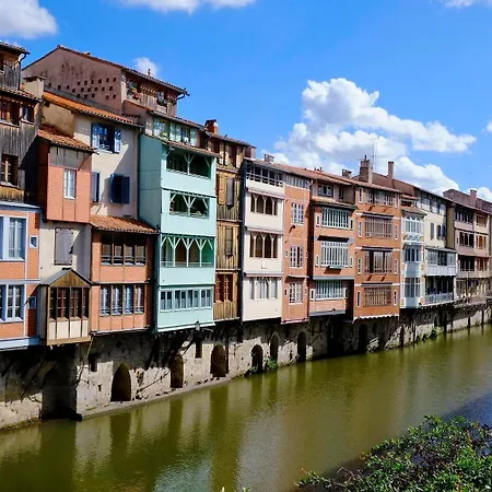 Bed & Breakfast Preau Saint-jacques 2*