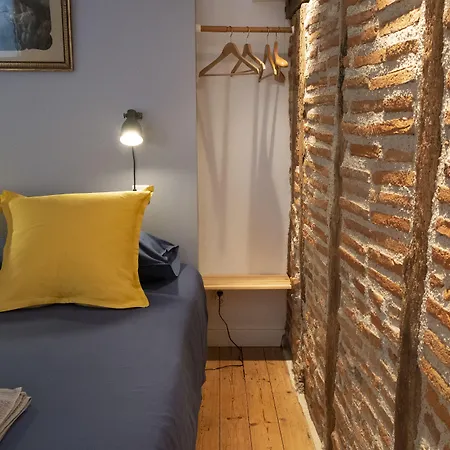 Bed & Breakfast Preau Saint-jacques 2*